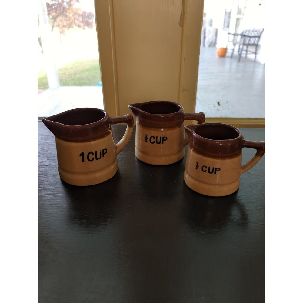 Set Of Stone Ware Measuring Cups Two Toned Brown & Wheat 1, 3/4 & 1/2 Cups